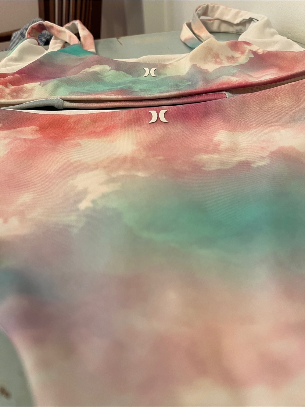 Hurley Medium Watercolour Cloud Wash Pastel Bikini Set - Picture 14 of 15
